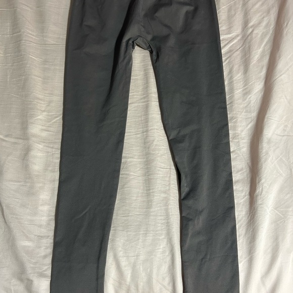 Gymshark Fit Seamless Leggings Size M - Picture 3 of 3